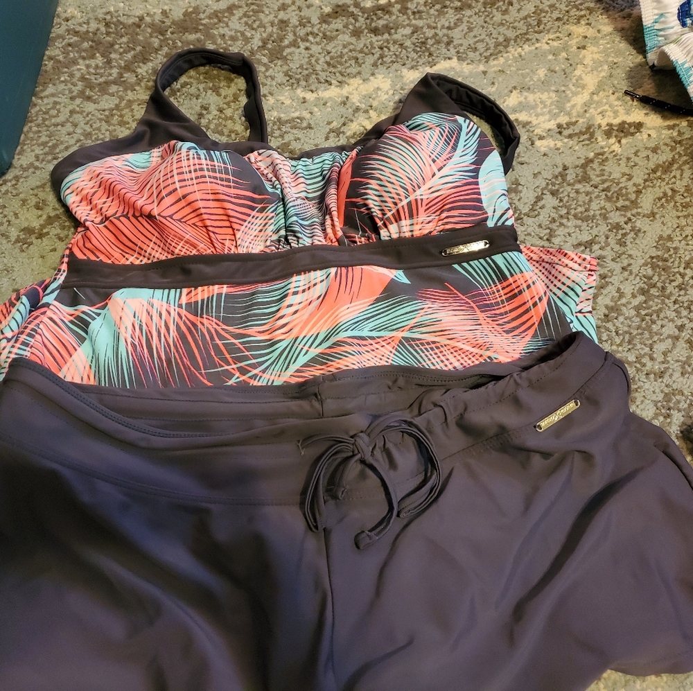 Swim suite